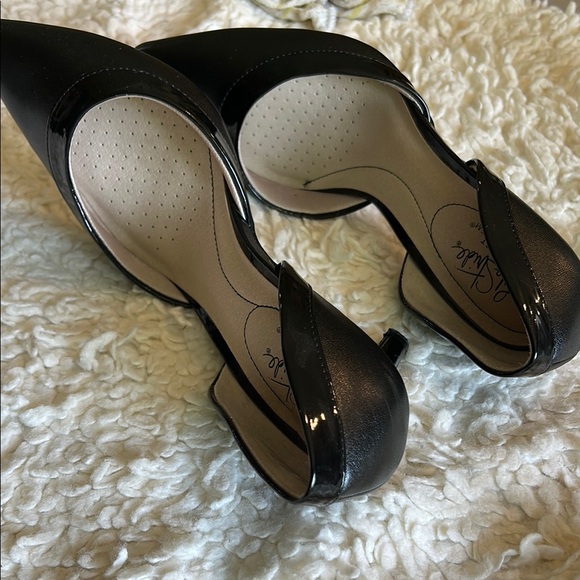 Life Stride Black Heels Elegant Medium Height - Picture 16 of 16
